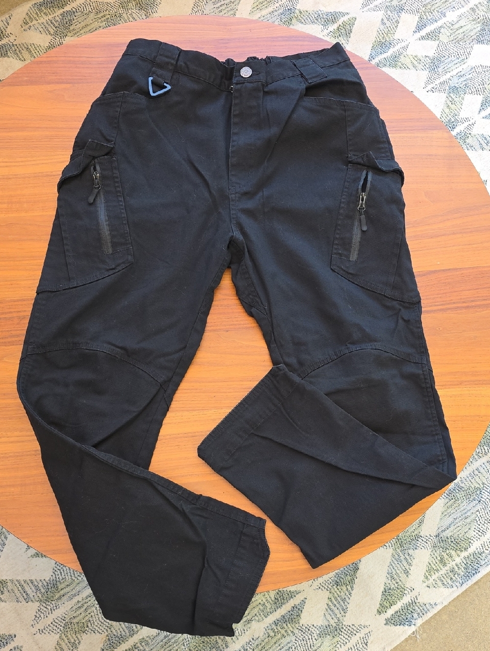 Men's Black Tactical Cargo Pants with Zippered Pockets